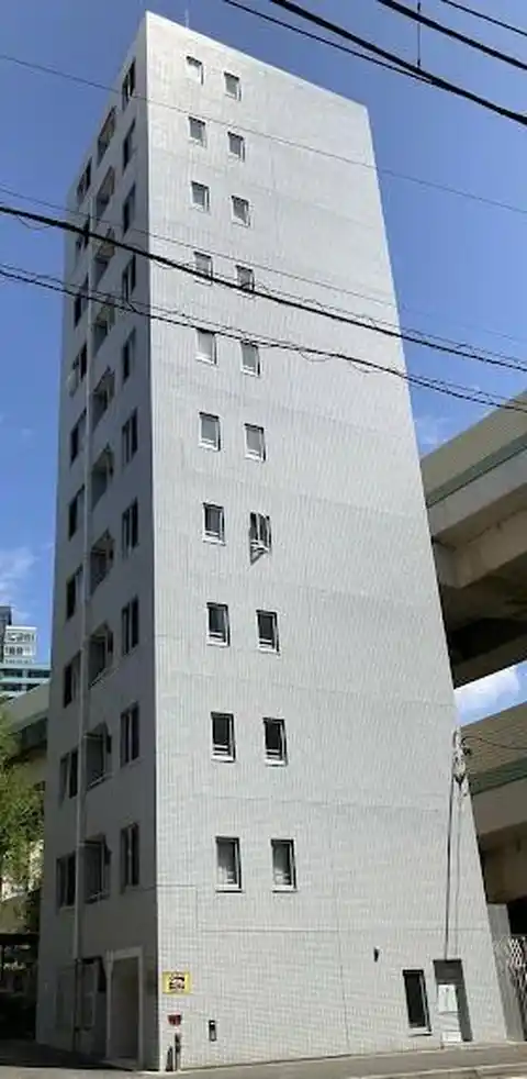 アヴァンツァーレ元町