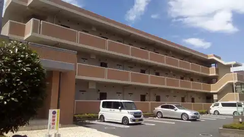メゾンノーブル