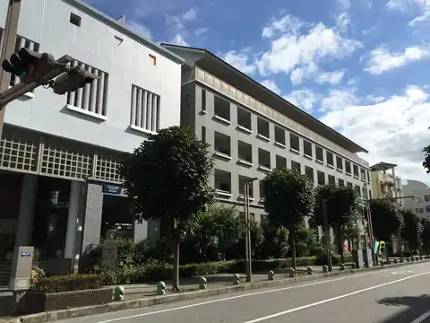 パティオス9番街