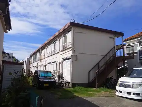 レインボーハイツ