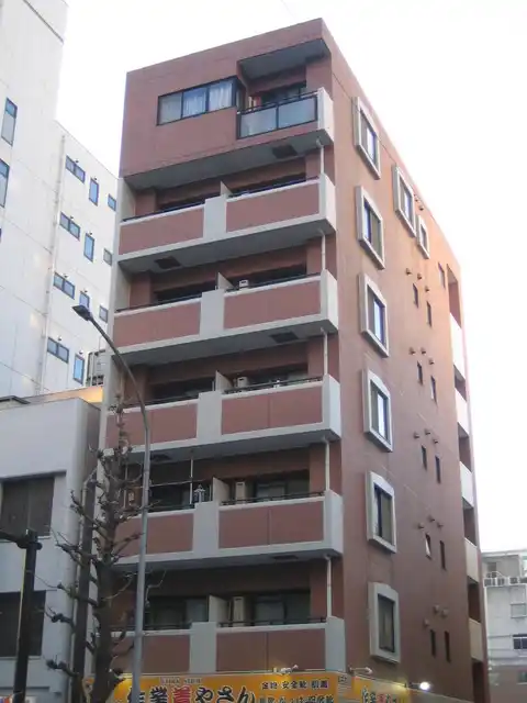 ワイズトレゾワ関内