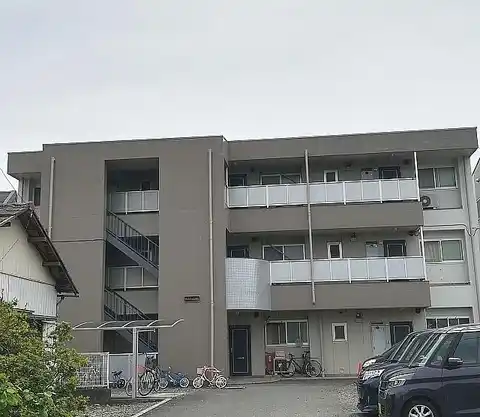ヴエルジェ上尾B