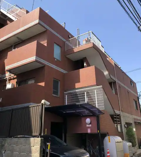 イーストヒルズ