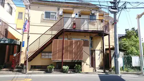 泉ハイツ