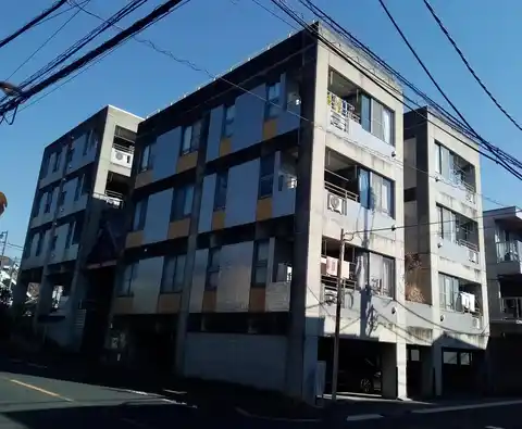 三鷹新川プラザ