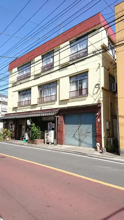 泉マンション