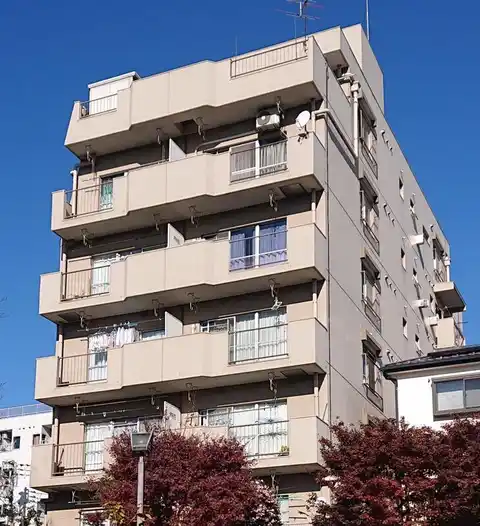 スカイラーク滝野川