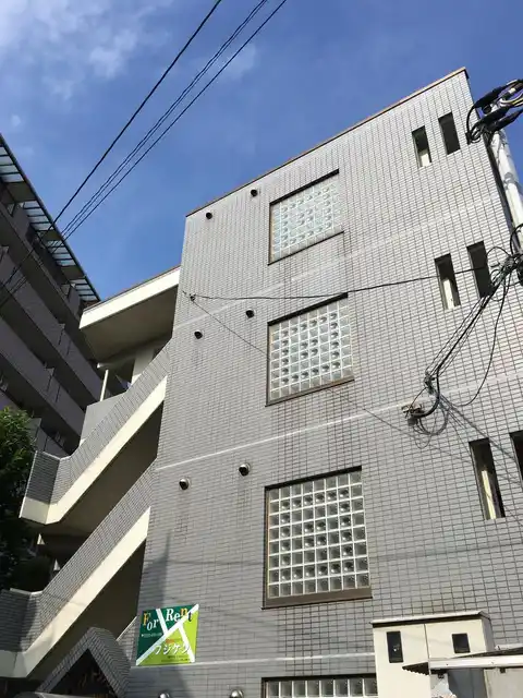メゾントリアノン
