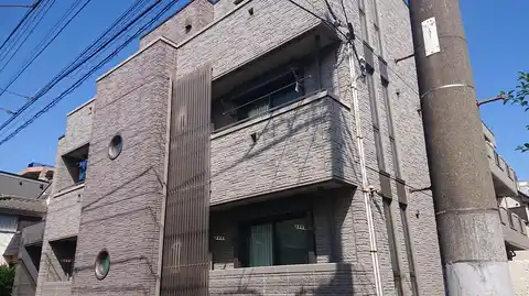 アーバングランデージ
