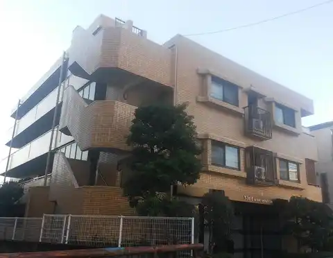ナイスアーバン西寺尾
