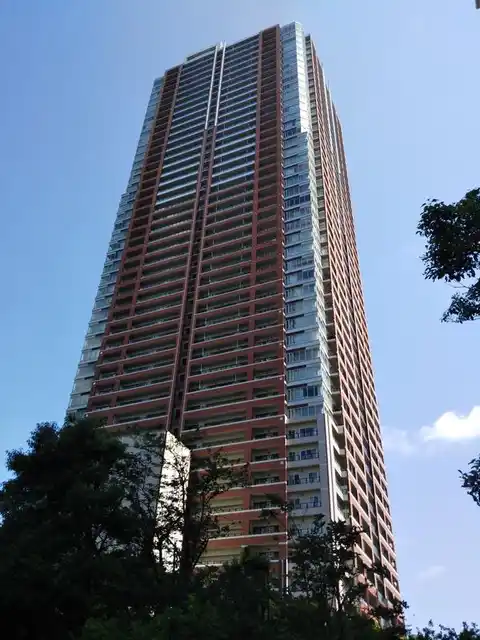 THE KOSUGI TOWER