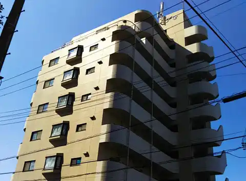 ファーストクラス本厚木