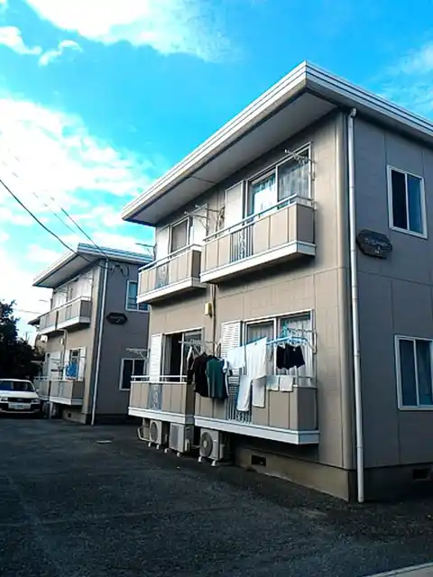 クレッセントハイツA・B棟