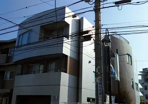 ラウレア