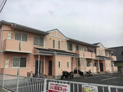 オーブリー輝