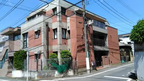 山王ハイツ