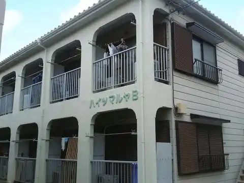 ハイツマルヤB