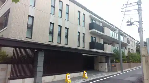 ザ・ヒルズ市谷薬王寺