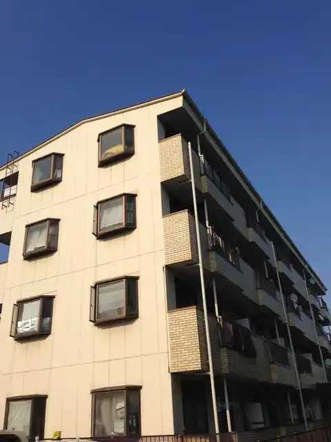 ファースト・ルネ