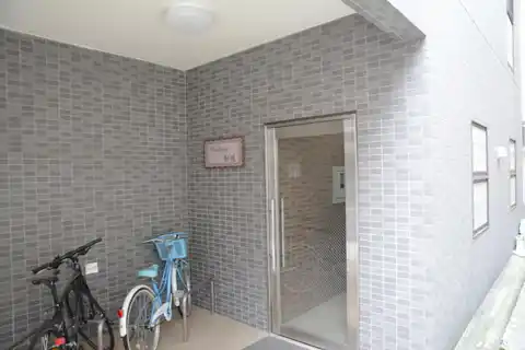 ウィステリア新城