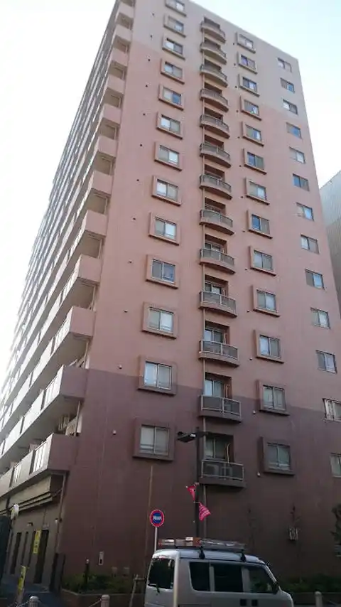 フォルスコート北浦和駅前