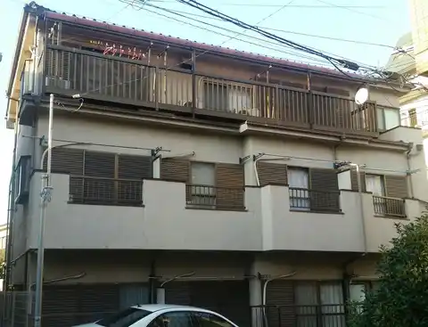 キャッスルクレイン