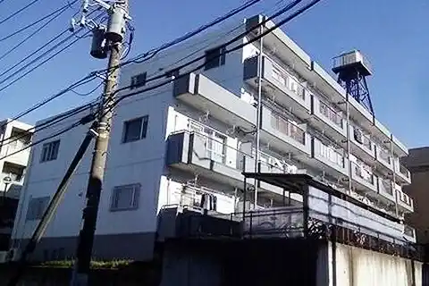 コーポリベール