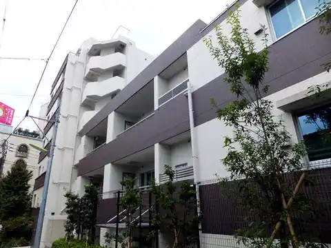 パークリュクス三宿