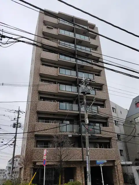 ゼクシア日野ステーションフロント