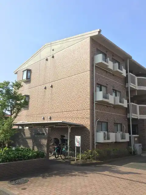 サンブリエ鵠沼