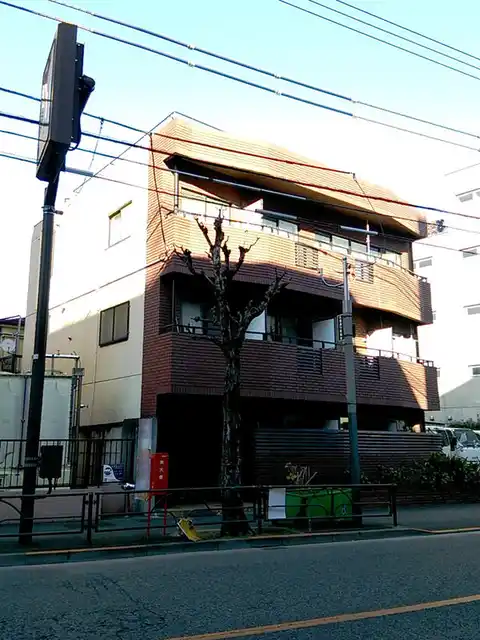 クリスタルレジデンス
