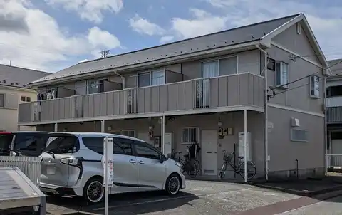 メゾネット万願寺A