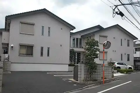 フェリーチェ