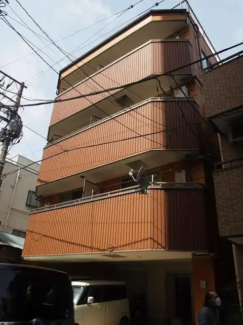 上間ビル