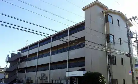 クレセントハイツ