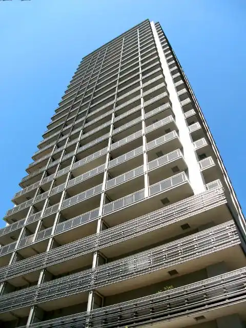 パークタワー西新宿エムズポート