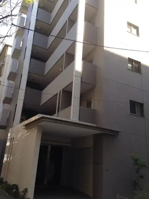 Famille桜上水