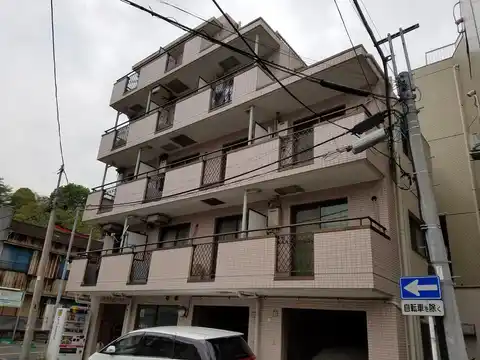 アビタシオンハイツ