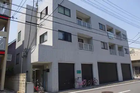 メゾン・ルミエール