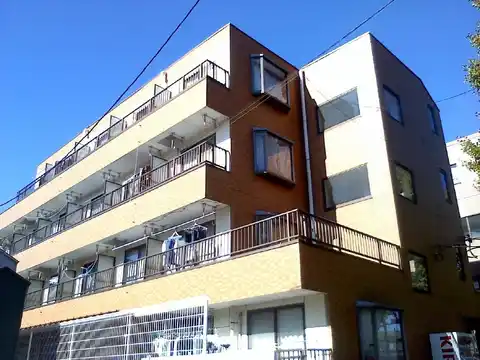 サンハイツ