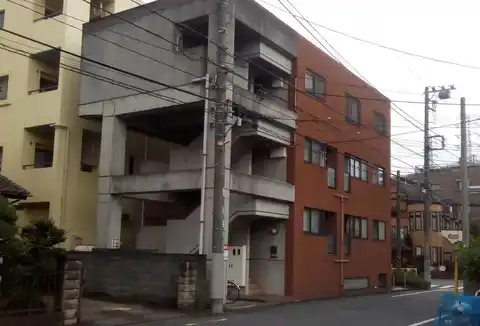 アイビースクエア