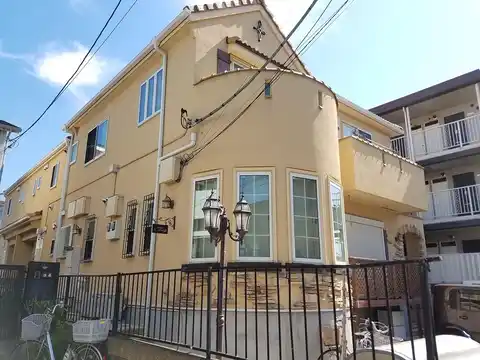 メゾンオランジェ