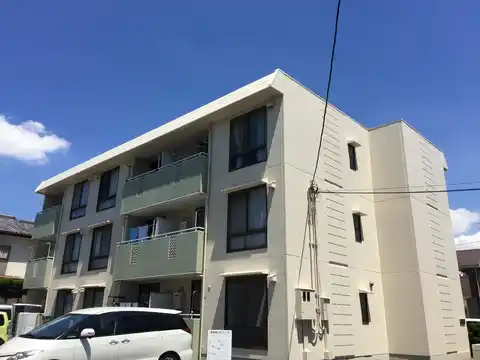 メゾンラフォーレ