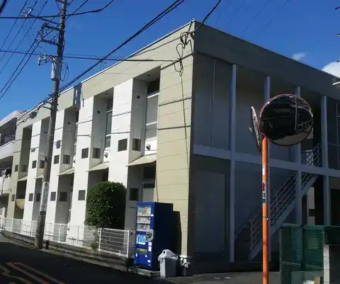 レオパレスシェル・ブラン久地