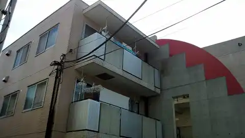 TYハウス