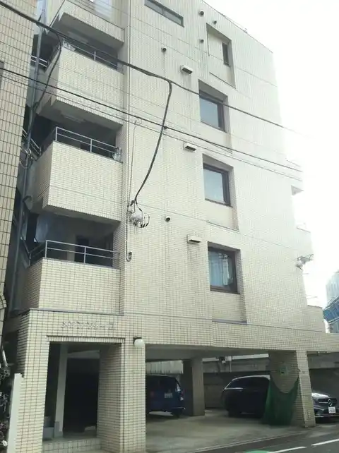 メゾンソレイユ