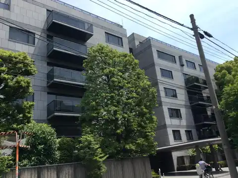 クレストコート砂土原