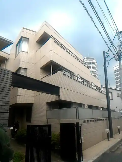 クレール弥生