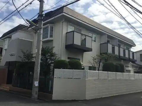 D・Rホームズ千歳船橋