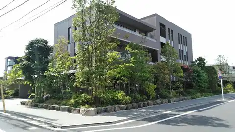パークホームズ浜田山四丁目